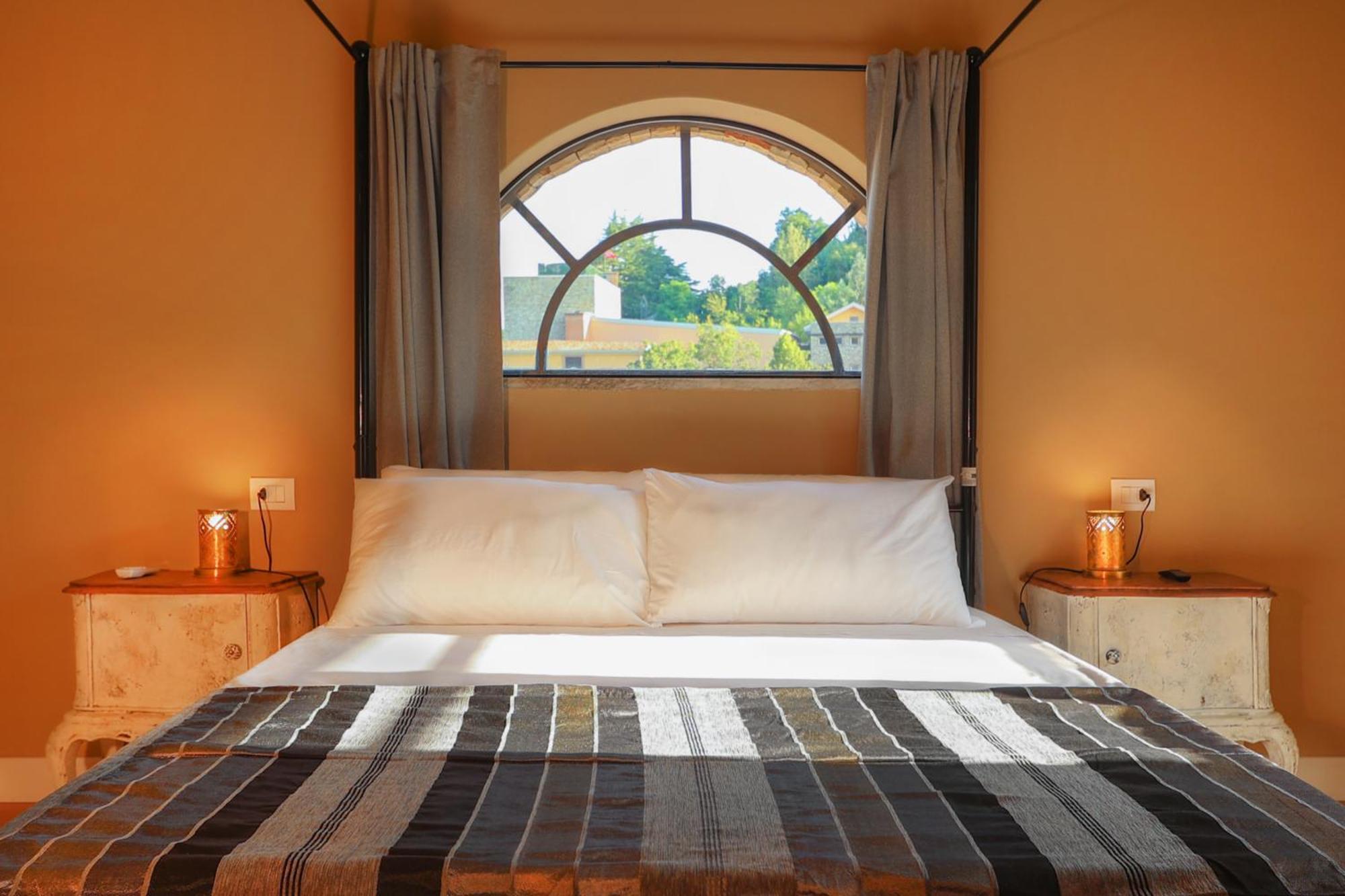 Luce Boutique Hotel Fortunago エクステリア 写真
